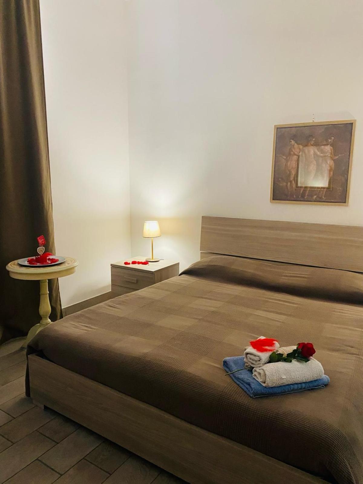 Pompei Villa Regina 博斯科雷亚莱 外观 照片